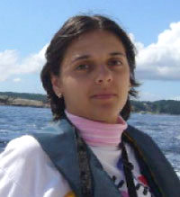 Alina  Gainusa-Bogdan - Graduate Student